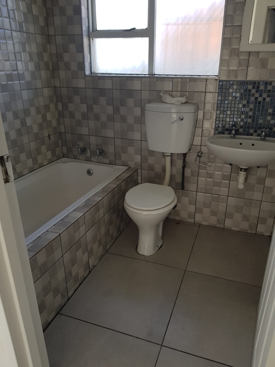 2 Bedroom Property for Sale in Highbury Park Western Cape